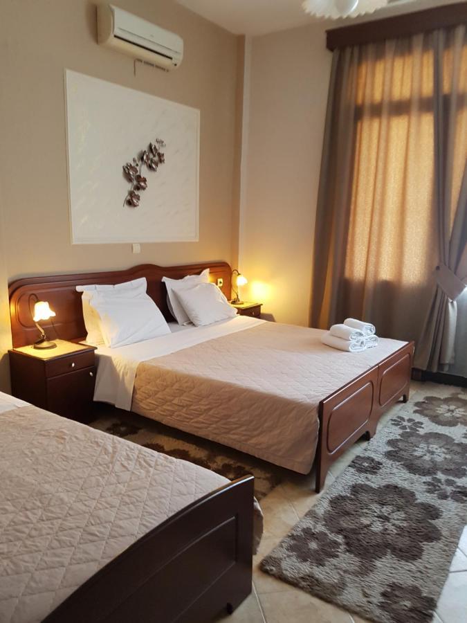 Xenonas Arxontiko Apartamento Káto Loutrákion Quarto foto